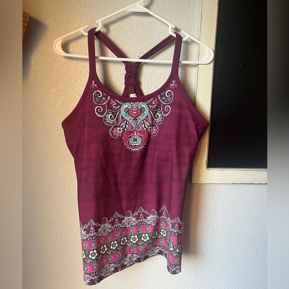 Athleta Scoop Neck Racerback Yoga Tank